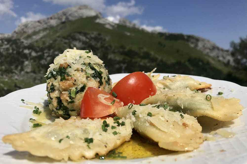 Sehr gute Tiroler Küche beim Berggasthof im Rofan