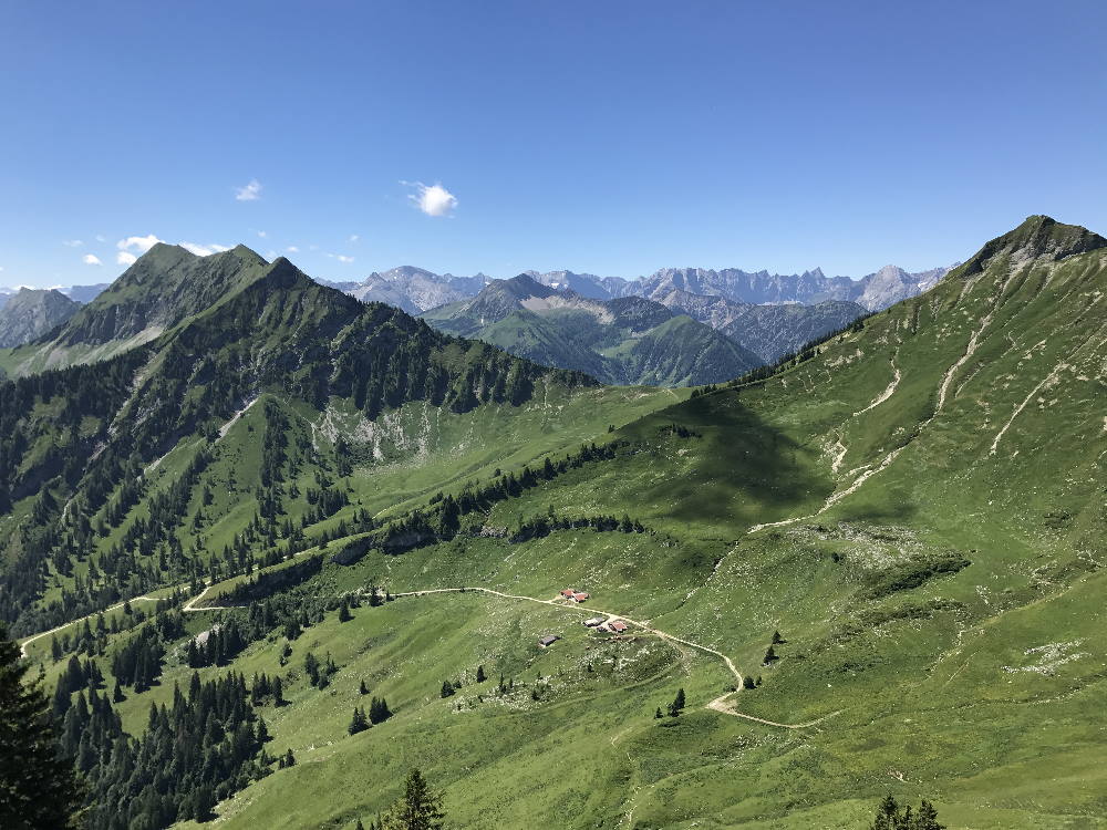 Die Achensee Hütten im Karwendel - mit der einmaligen Landschaft