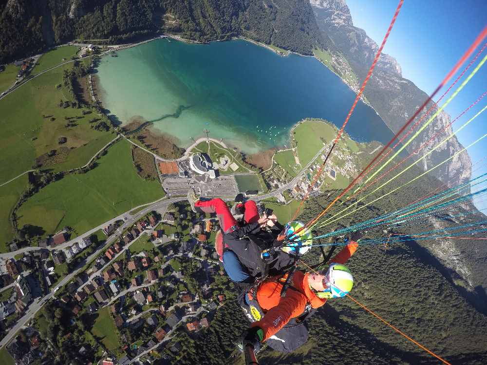 Der Achensee von oben - beim Tandem Gleitschirmfliegen oder Paragliding Achensee