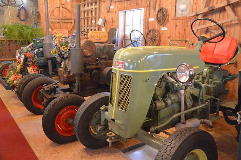 Wie im Traktorenmuseum - in der Achenseer Museumswelt am Achensee in Tirol, Karwendel