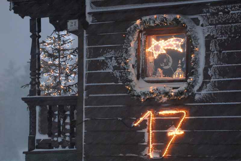 Ein Adventmarkt am Achensee? - ein besonderer Adventskalender in Steinberg am Rofan, Foto: Achensee Tourismus