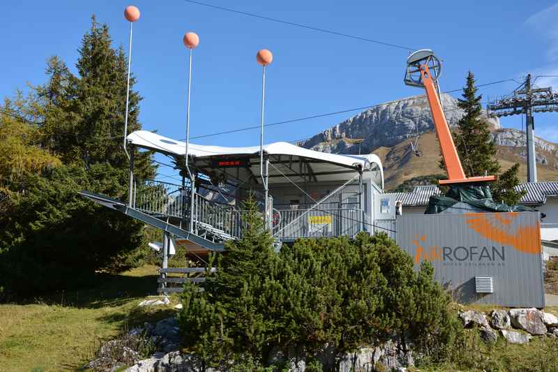 Die Air Rofan Talstation - hier ist der Einstieg für alle Mitfahrer des Adlerflugs