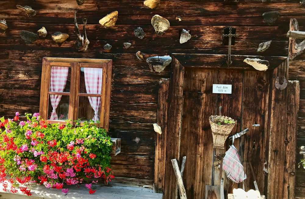 Auf urige Almen im Karwendel wandern mit Kindern 