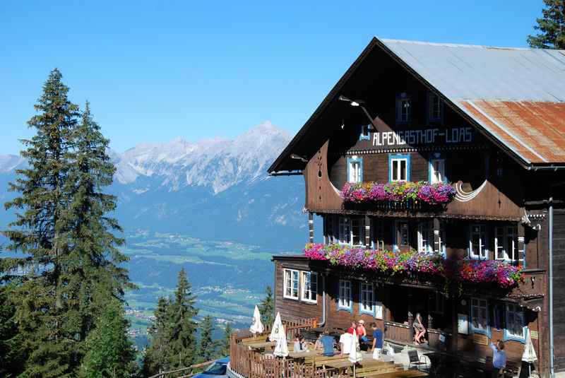 Der Alpengasthof Loas ist eine beliebte Hütte in Schwaz, Tuxer Alpen