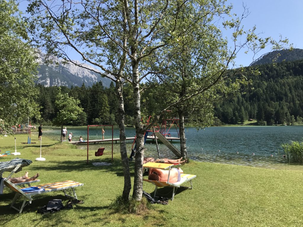 Badeanlage Lautersee im Sommer