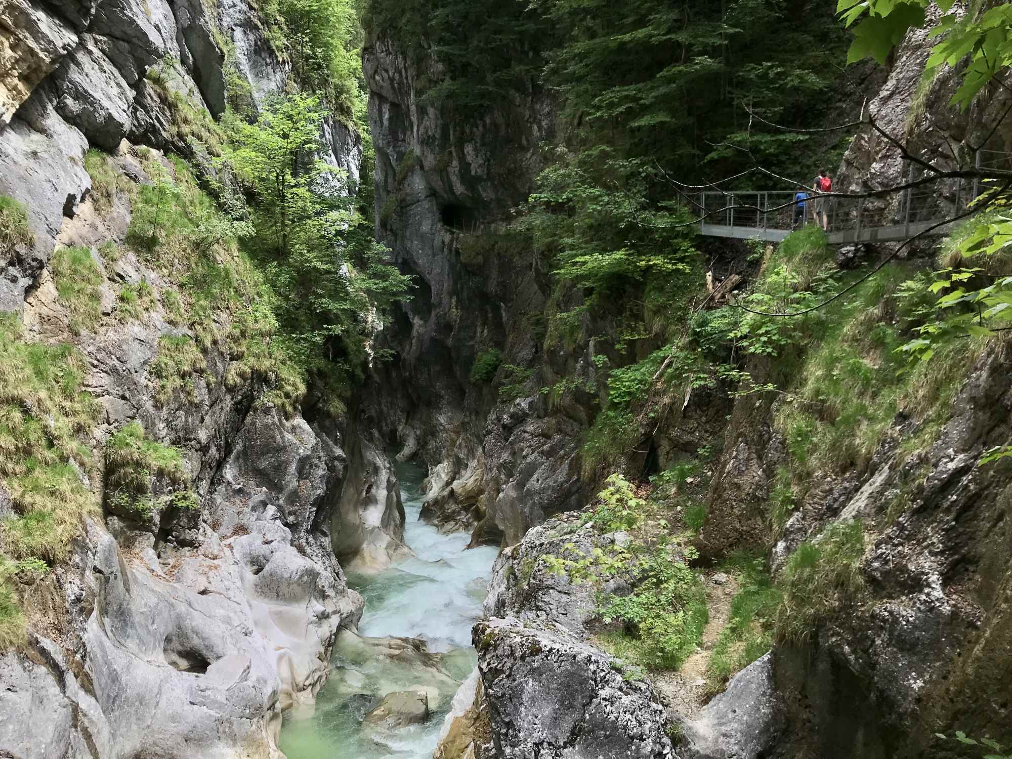 Empfehlenswerte Bike & Hike Tour ab Steinberg am Rofan: Zur Kaiserklamm