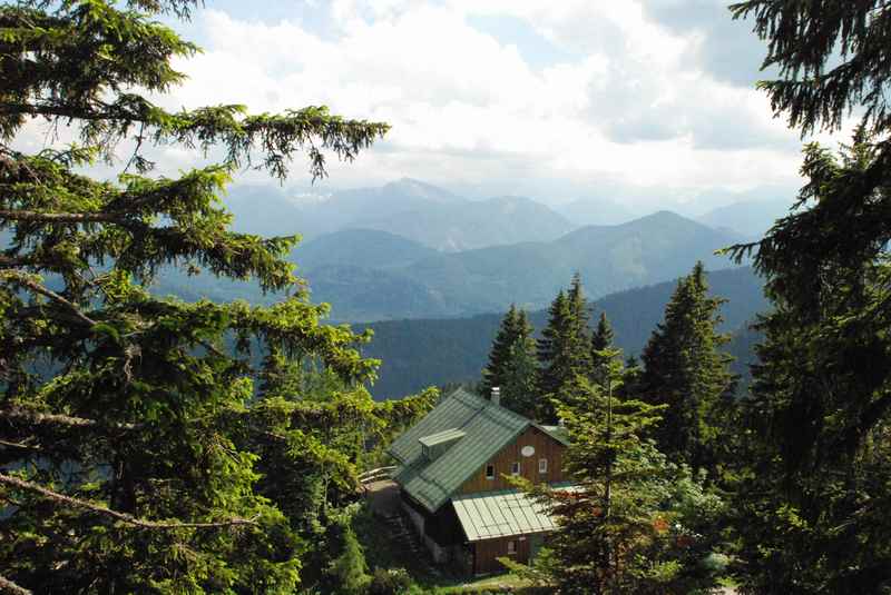 Das Brauneck in Lenggries, Ausblick über den Isarwinkel in Bayern