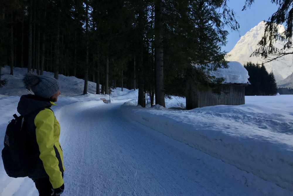 Winterweitwandern Seefeld: Unser Start der Schneewanderung - die Leutasch ist ein Schneeloch!