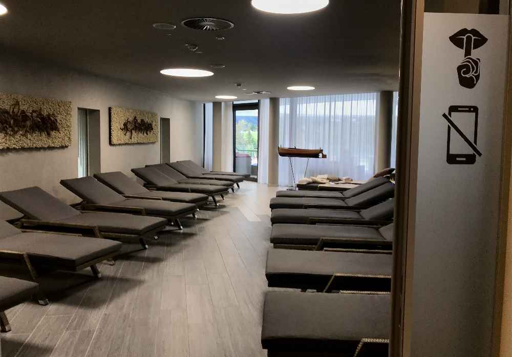 Einer der Ruheräume im Atoll, wie im Wellnessurlaub im Hotel