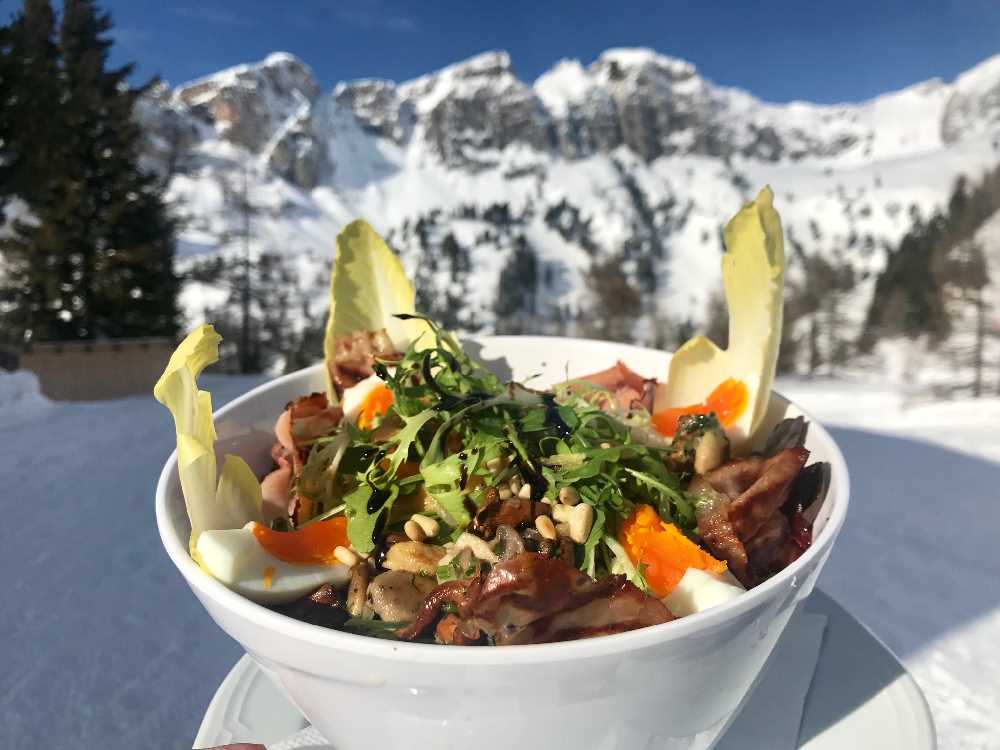 Schmeckt sehr gut, der Montana-Salat auf der Erfurter Hütte