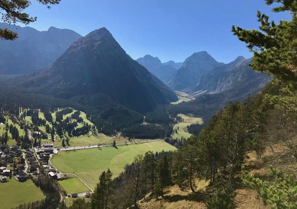 So schön ist das Falzthurntal von oben