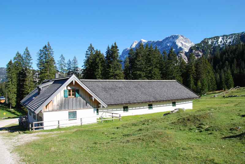 Die Fereinalm oder Vereiner Alm im Karwendel, Mittenwald Hütte in Bayern