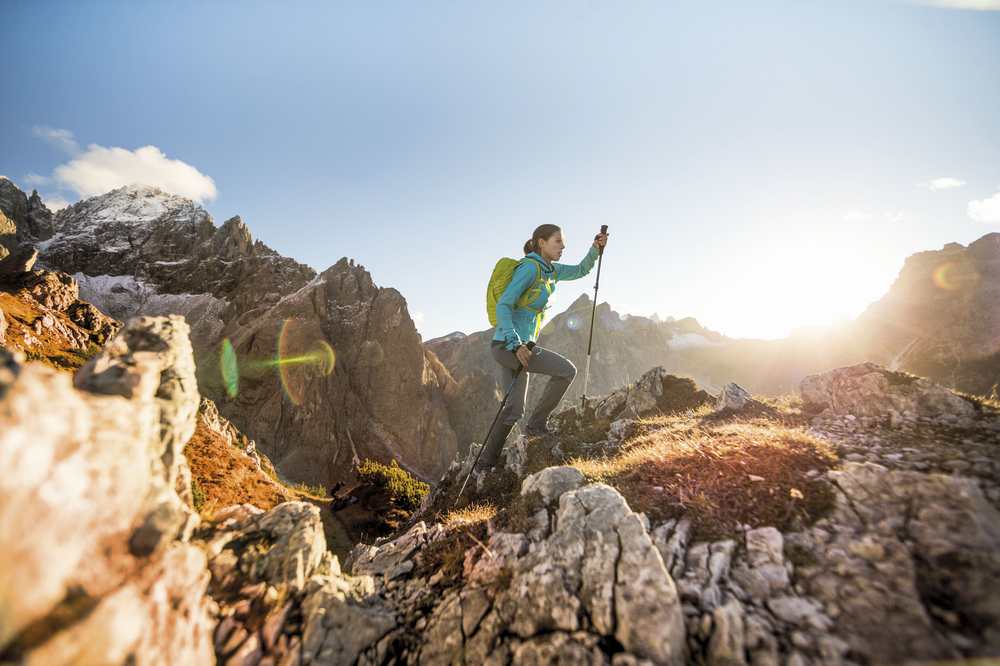 Die Wanderausrüstung für Frauen von Salewa im Herbst, Foto: Salewa