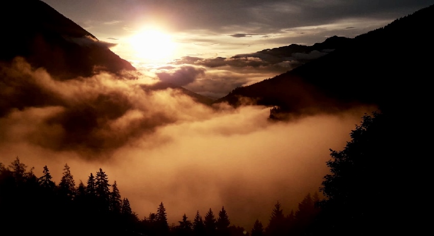 Sonnenaufgang bei der Ganalm - von Gnadenwald kommst du da hin, Foto: Hermann