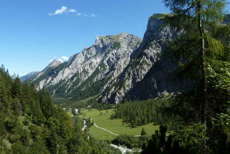 Zur Gramaialm Trail running Tour am Achensee im Karwendel