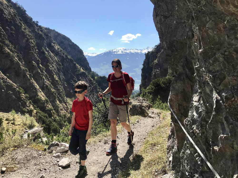 Kurze und schöne Halltal Wanderung nach St. Magdalena 