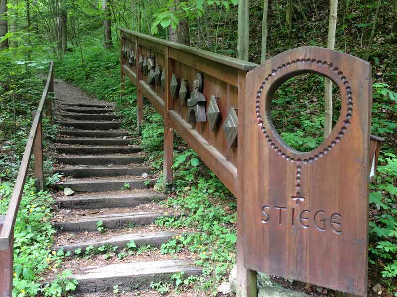 Über die Himmelsstiege auf dem Bibelweg wandern - Ziel: Die höchste Fichte in Tirol