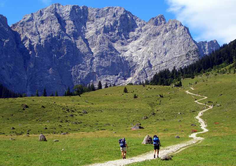 Von der Engalm auf das Hohljoch wandern - schöne Wanderung im Karwendel