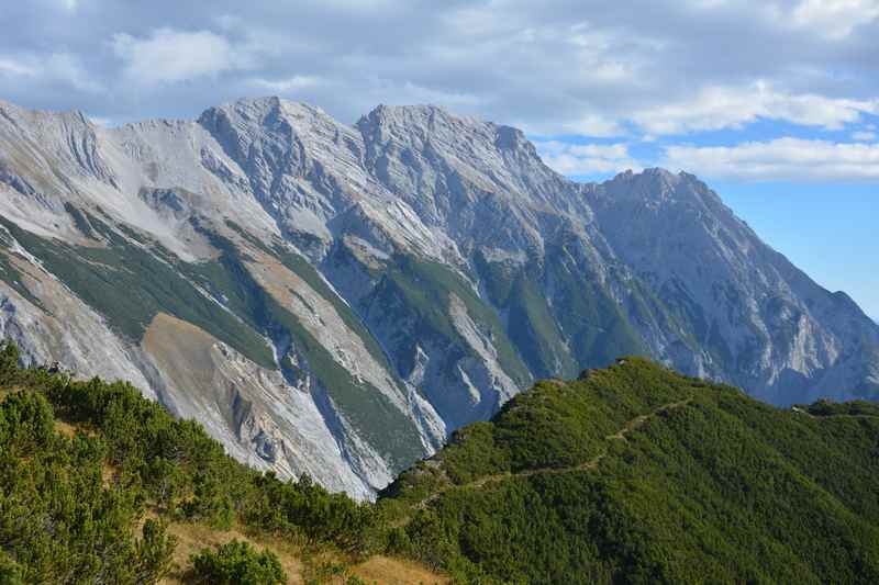 Von Innsbruck wandern im Karwendel auf die Nordkette
