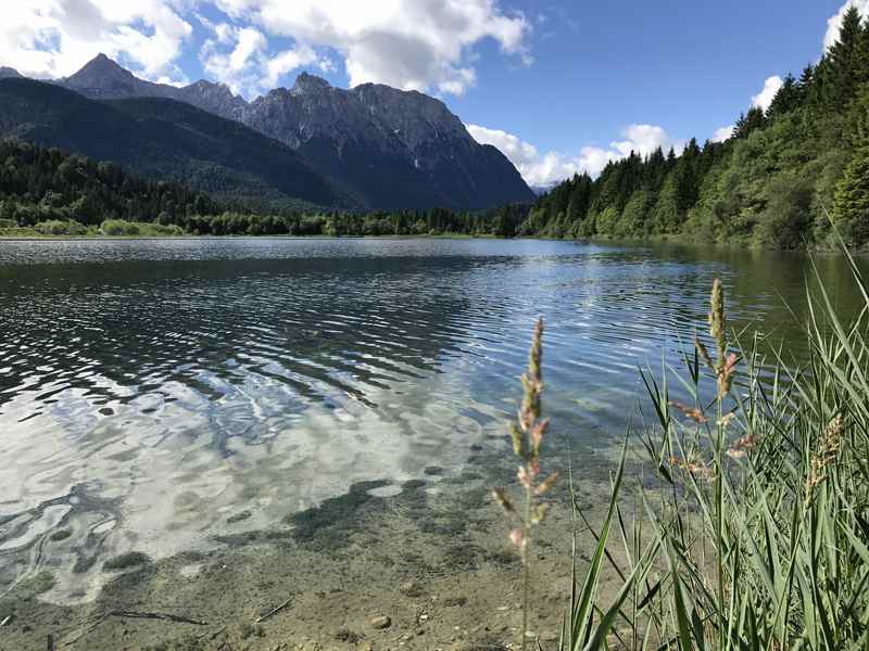 Die schönsten Seen im Karwendel? - der Isarstausee bei Krün ist einer!