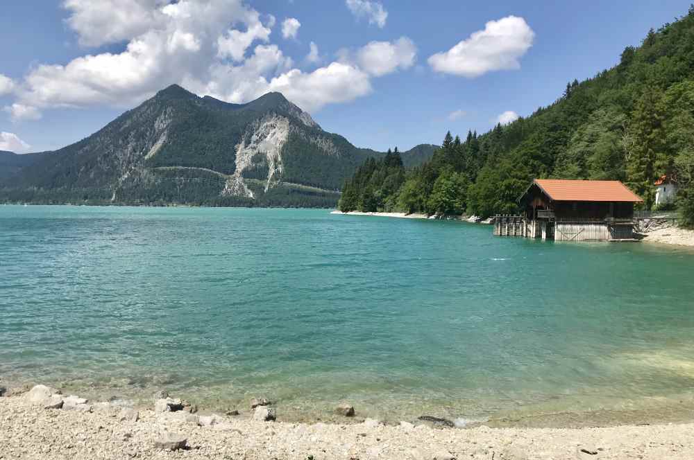 An der Grenze des Isarwinkel - der türkisgrüne Walchensee