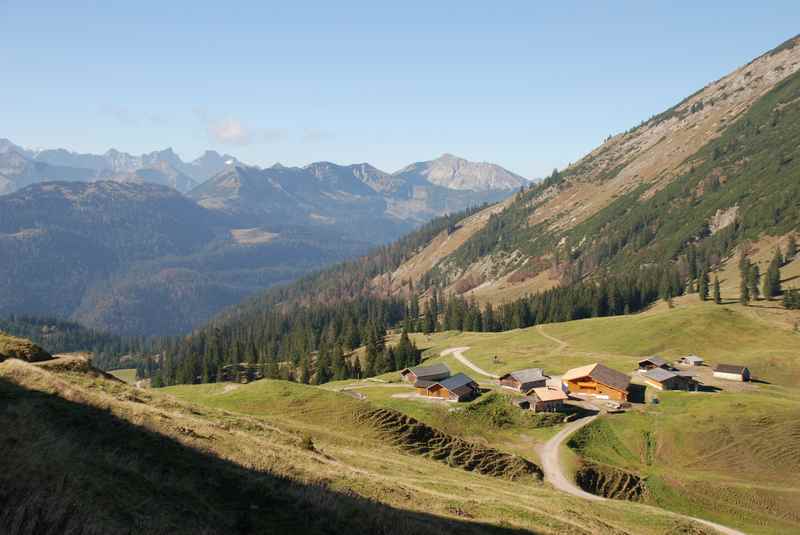 Von der Rotwandalm wandern auf den Gipfel des Juifen