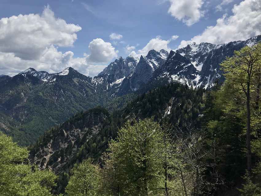 Im Kaisergebirge wandern - hier der Wilde Kaiser vom Gamskogel bei Kufstein