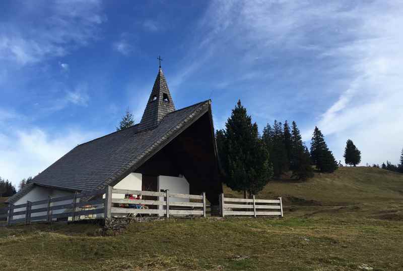 Die Kapelle auf der Walderalm im Karwendel, Gnadenwald