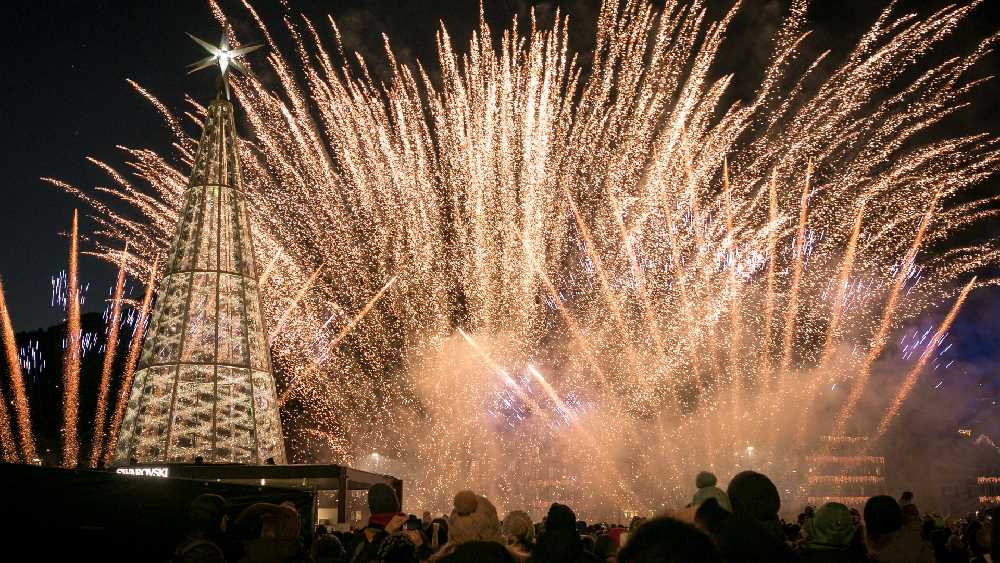 Um 17.30 Uhr mit großem Feuerwerk für die Kinder, Foto: Emanuel Kaser