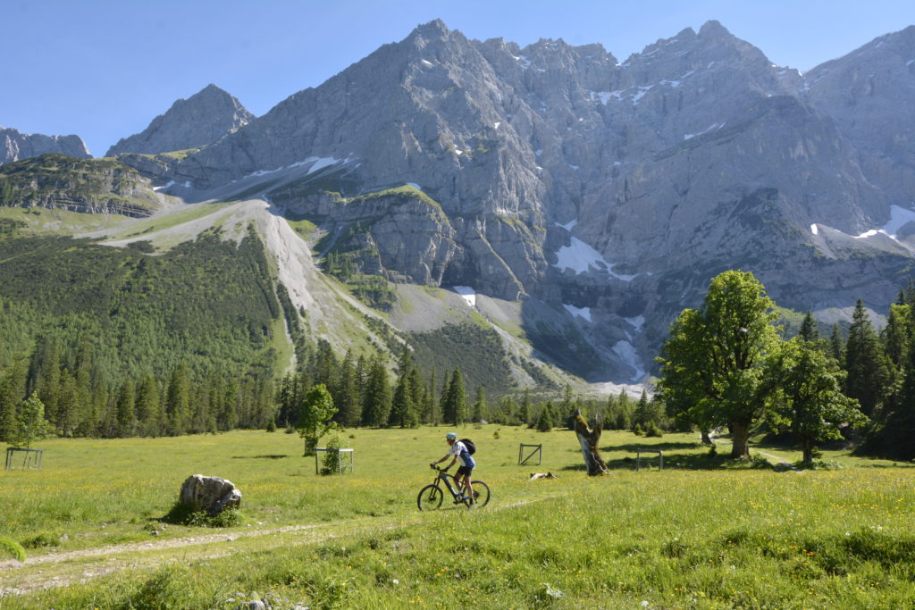 Kleiner Ahornboden - große Kulisse im Karwendel