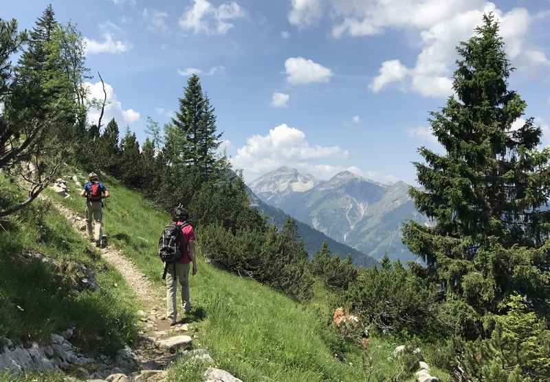 Die König Ludwig Karwendeltour: Auf dem königlichen Reitsteig zur Tölzer Hütte wandern