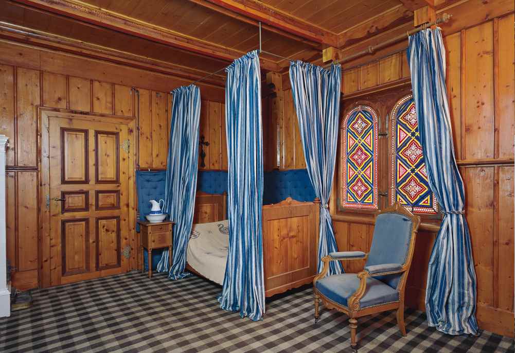 Das Schlafzimmer von König Ludwig II im Schachenschloss, © Bayerische Schlösserverwaltung, Tanja Mayr/Rainer Herrmann, München; www.schloesser.bayern.de