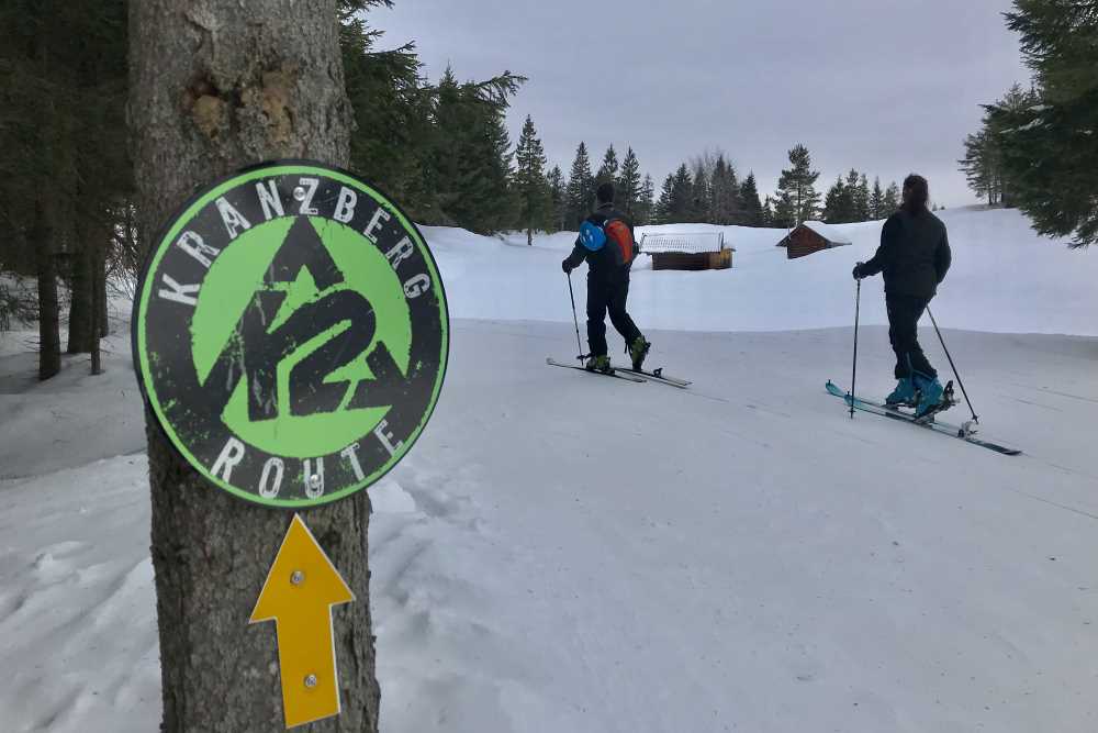 Die Pistenskitour in Mittenwald: Mit Beschilderung auf den Kranzberg