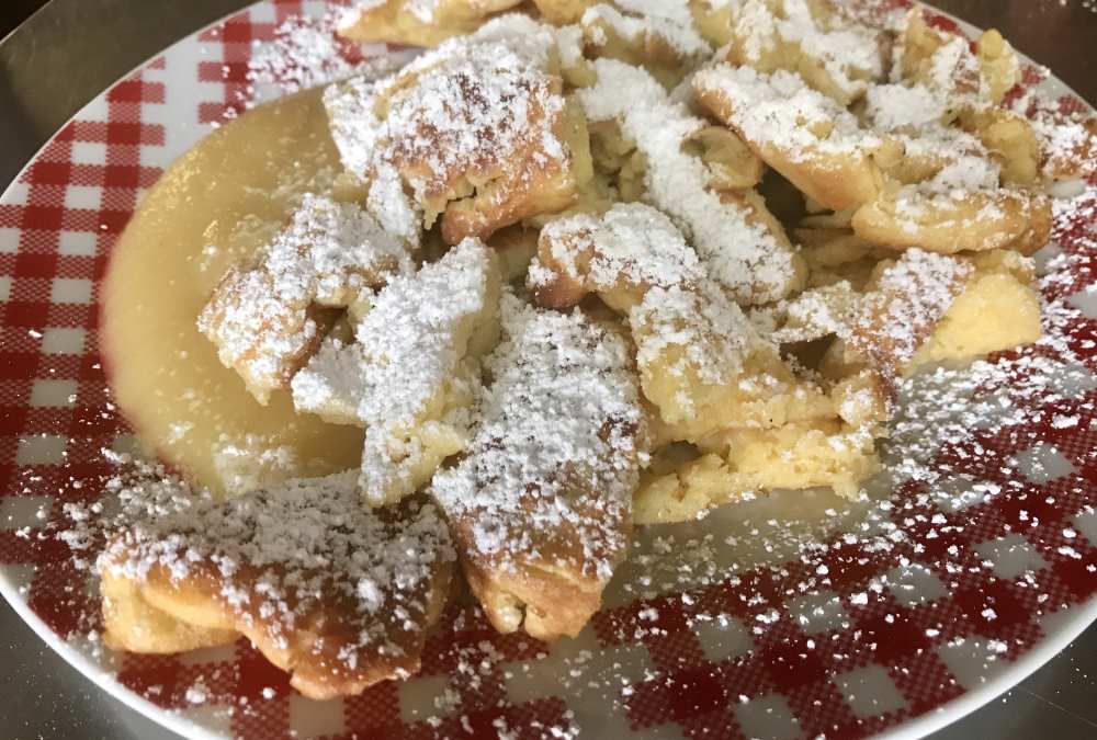 Winterwandern Leutasch Wettersteinhütte: Zuerst durch den Schnee stapfen, danach Kaiserschmarrn