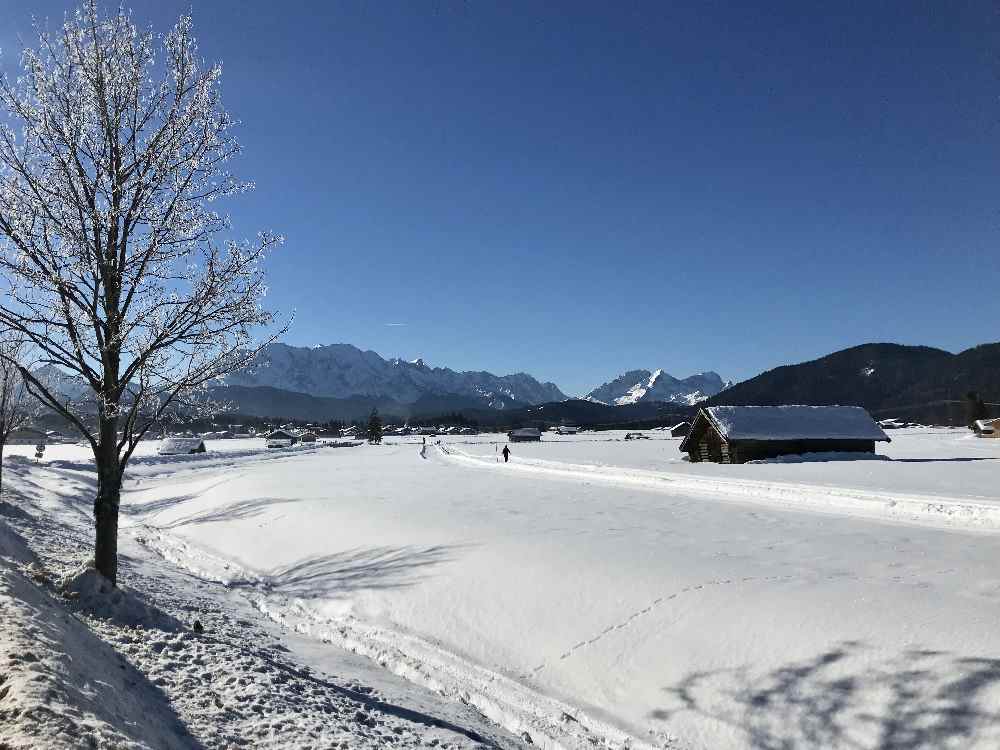 Die Loipe in Wallgau in Richtung Barmsee - schöner Winter im Karwendel! 