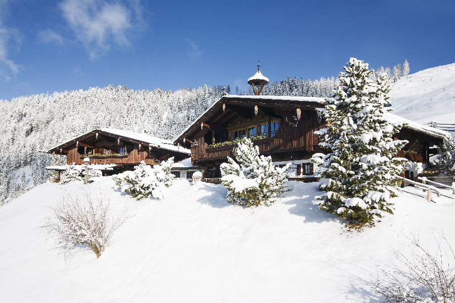 Luxus Chalet im Schnee für deinen exklusiven Winterurlaub