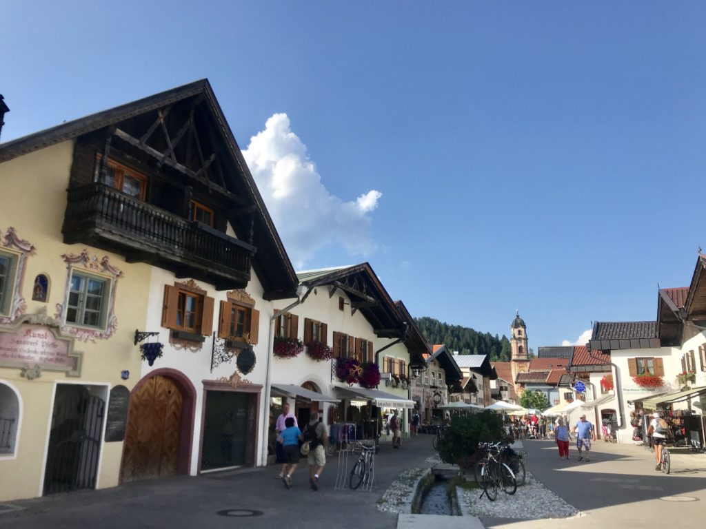 Mittenwald Altstadt - die Fußgängerzone