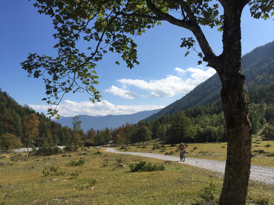 Mountainbike Karwendel in der schönen Natur