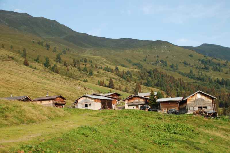 Die toll gelegene Nonsalm, so läßt es sich schön mountainbiken in Weerberg
