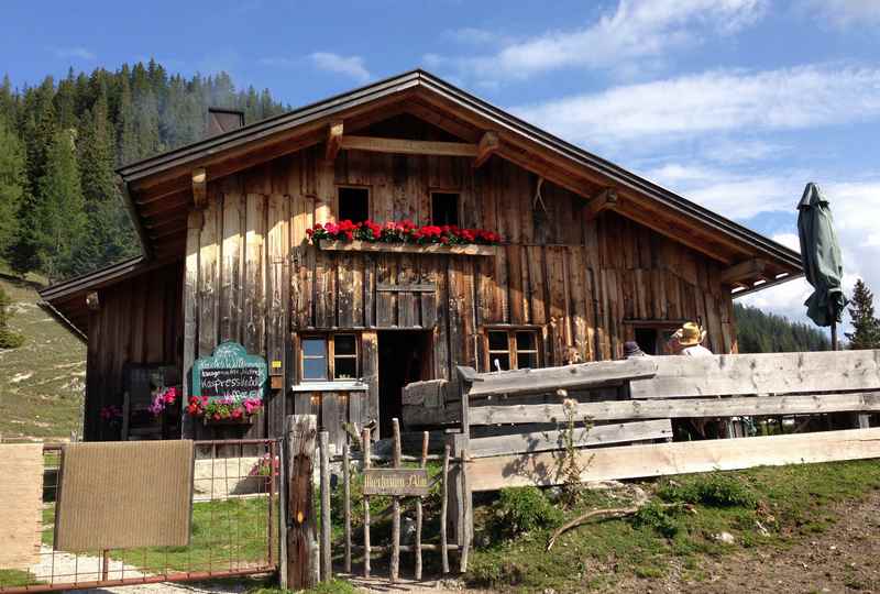 Zur Oberbrunnalm mountainbiken in Scharnitz, bei Seefeld