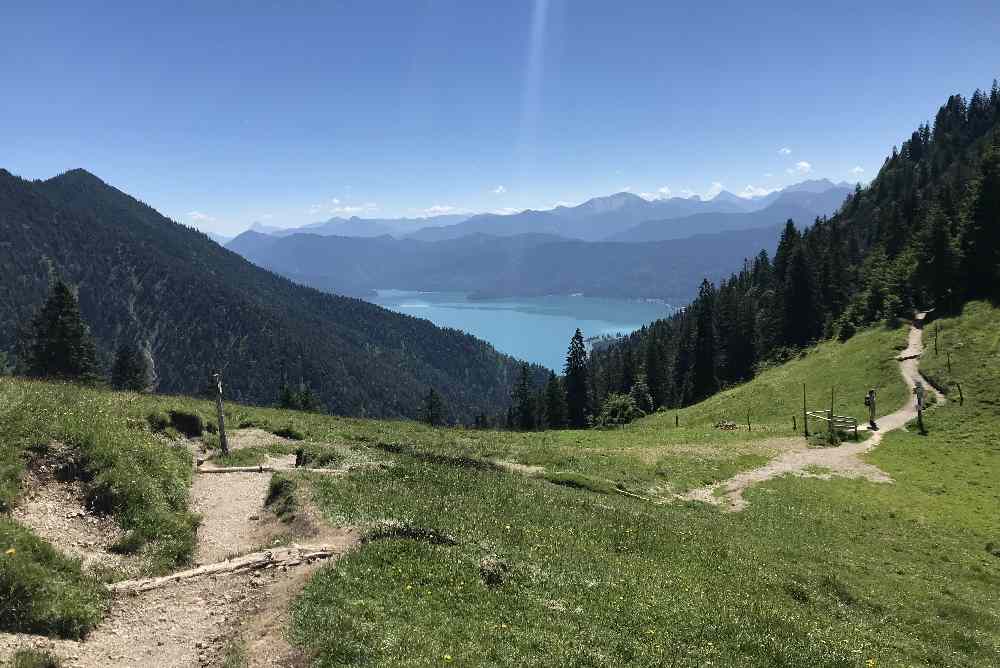 Auf dem Weg nach Walchensee - die Ohlstädter Alm am Heimgarten