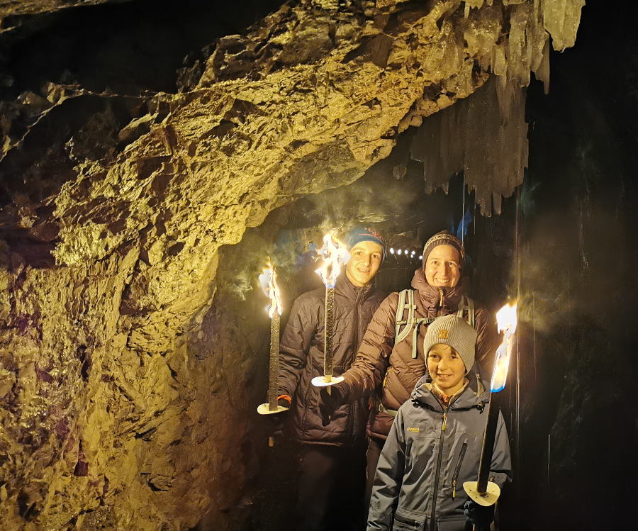 Fackelwanderung Partnachklamm im Winter - ein besonderes Erlebnis im Wettersteingebirge