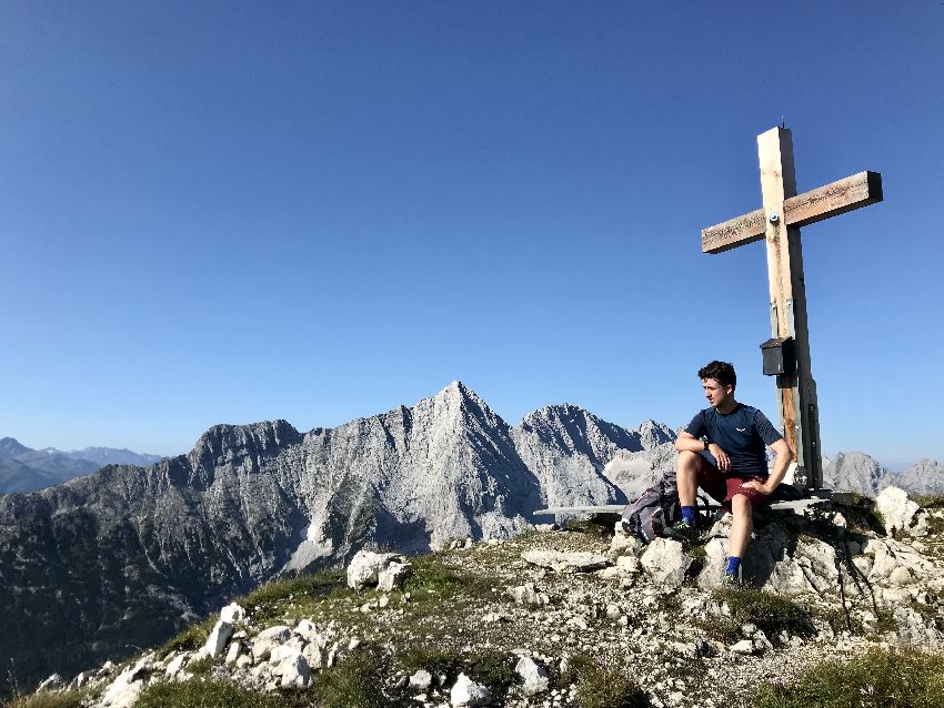 Am Predigtstuhl in der Leutasch hast du einen weiten Blick auf die Bergspitzen