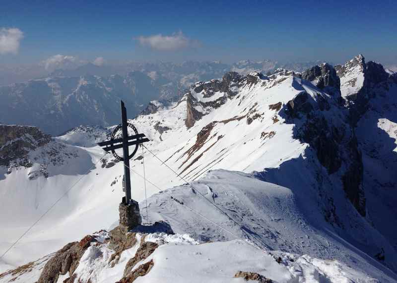 Auf die Rofanspitze schneeschuhwandern am Achensee