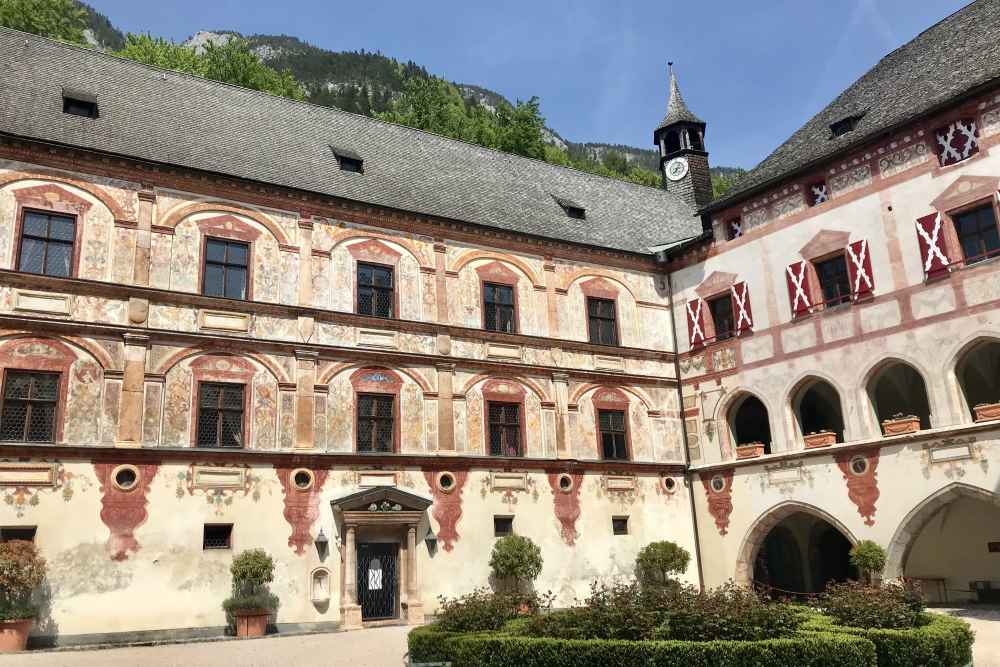 Wunderbares Ausflugsziel mit dem E-Bike: Vom Achensee zum Schloss Tratzberg im Inntal, ca. 15 Kilometer