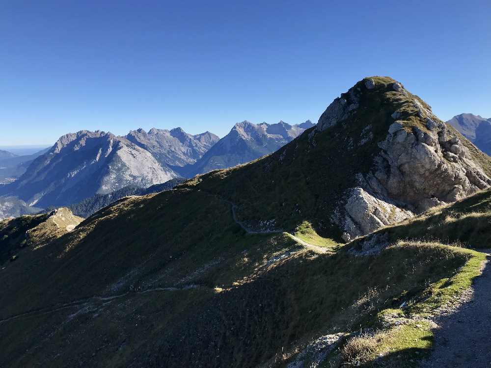 Von der Rosshütte Seefeld über den Schönangersteig zur Seefelder Spitze wandern