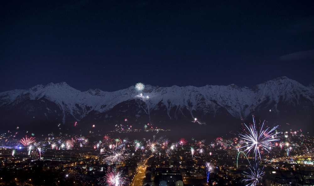 So wird Silvester Innsbruck künftig nicht mehr gefeiert - das Feuerwerk der Stadt wurde abgeschafft. Foto: Angelika Lederwasch!