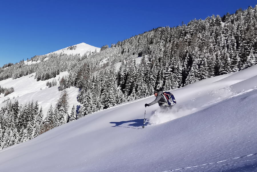Skitour Alpbachtal: Ein Traum mit dem frischen Pulverschnee