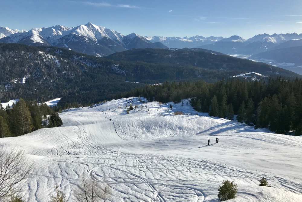 Vom Hotel Schönruh Seefeld zum Schneeschuhwandern in die Winterlandschaft