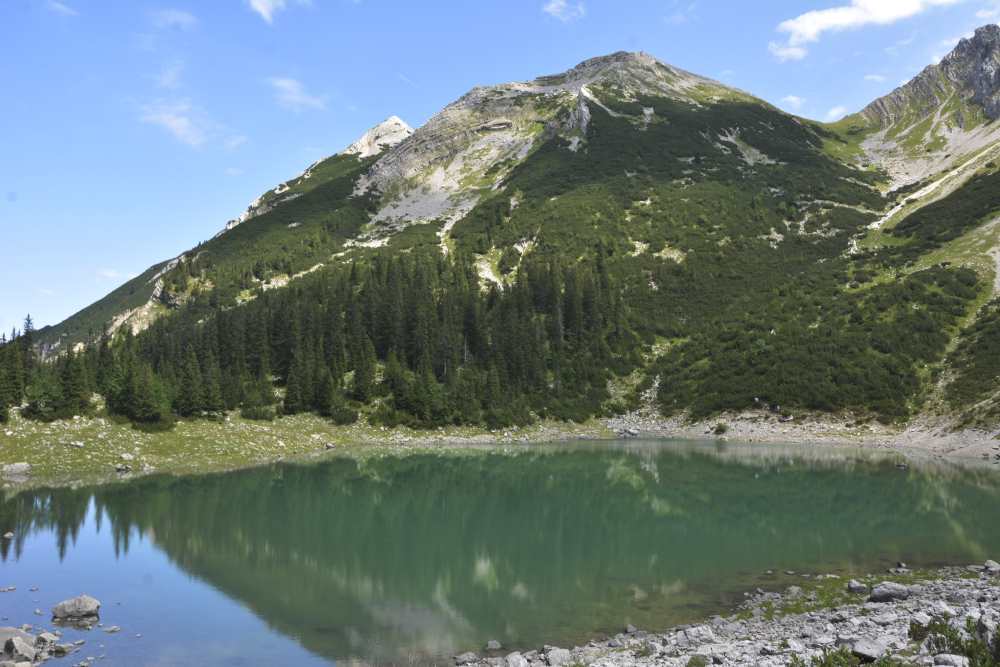 Soiernsee: Direkt am Ufer des glasklaren Bergsees auf rund 1600 Metern im Karwendel